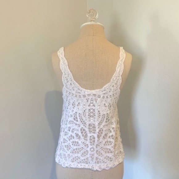 White Embroidered Lace Sheer Tank Top - Picture 3 of 8